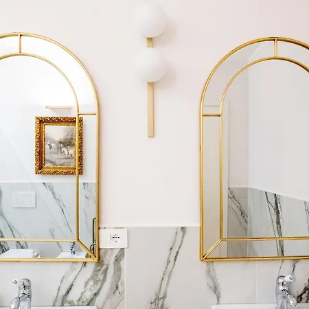 Comecasa Modern Flat Near Arena Di Walk Everywhere Apartman *