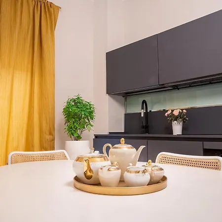 Comecasa Modern Flat Near Arena Di Walk Everywhere